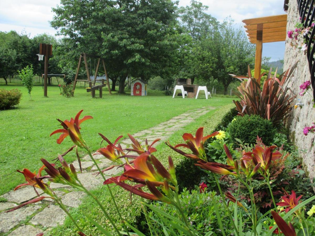 Casa Rural El Jondrigu Guest House Cangas de Onis Exterior photo